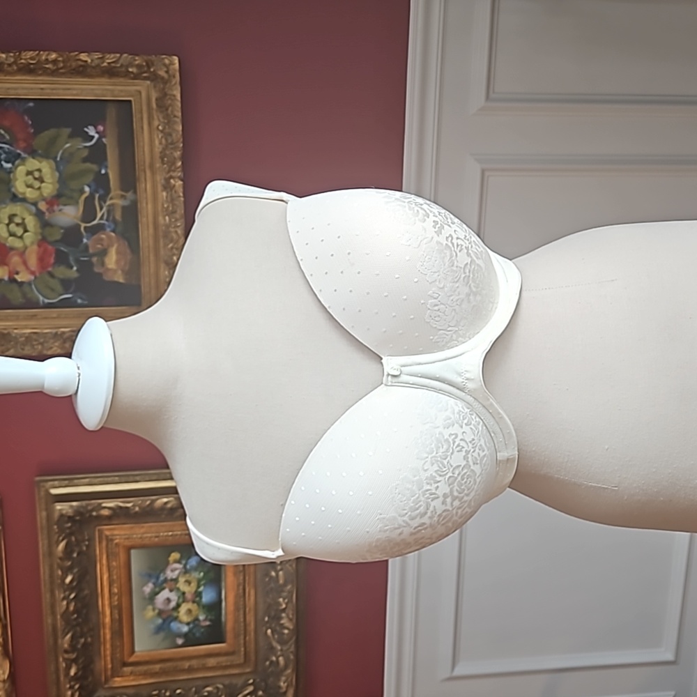 SOMA NWT Bra Size 40G Beige - Full Coverage Intimate Sexy